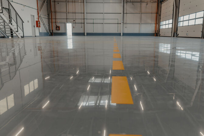 How to Find the Right Concrete Floor Coating Contractor