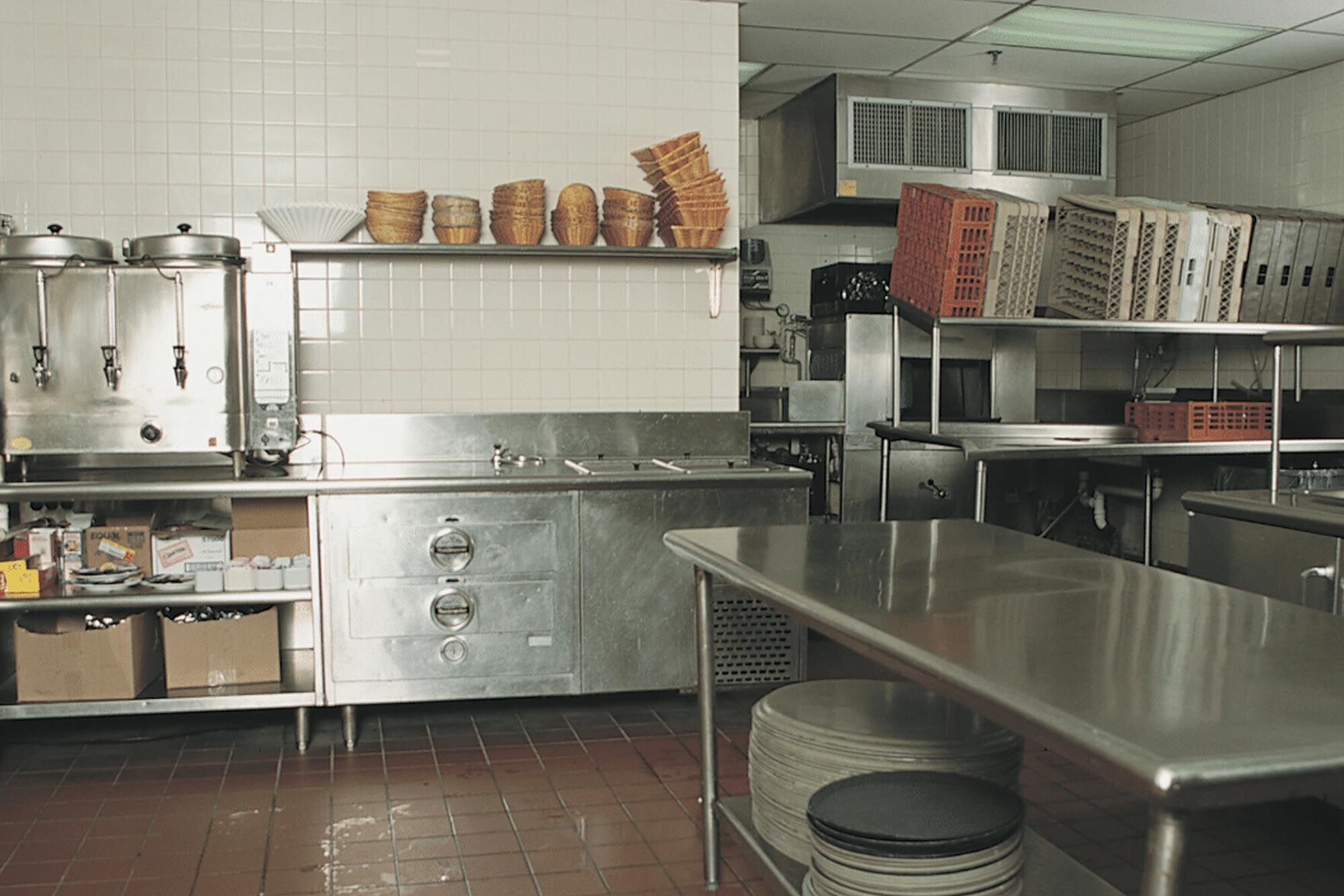 What is the Best Solution for Commercial Kitchen Flooring